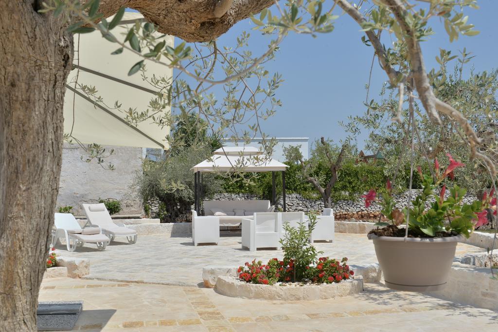 Truly Trulli Villa Alberobello Exteriör bild